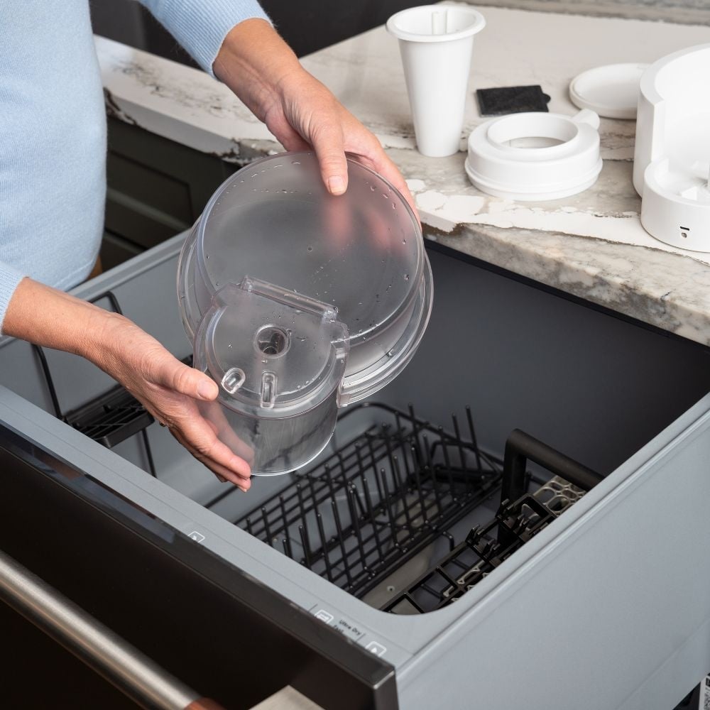 PetSafe Outlast™ 1.7 L Pumpless Pet Fountain